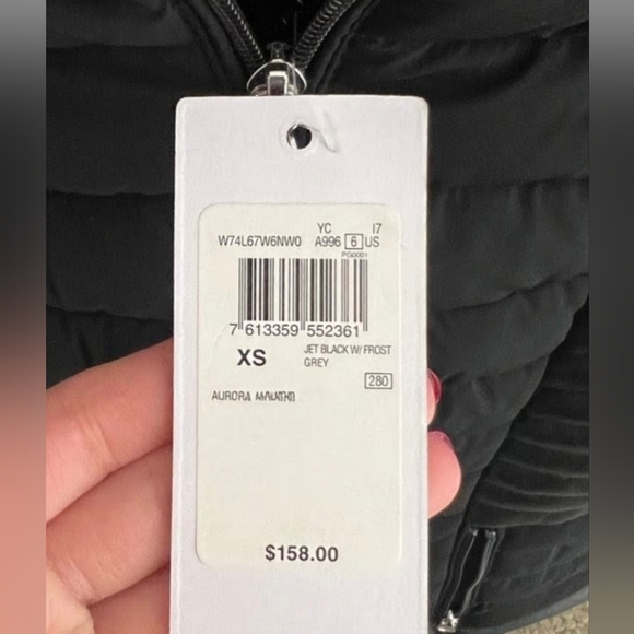 Guess Black Puffer Jacket - Picture 8 of 8